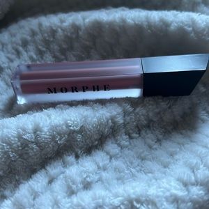 Morphe lipstick